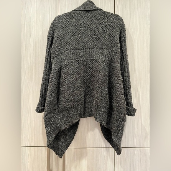 Anthropologie POL | Chunky Cardigan | Charcoal Grey | Women's Size Small - Picture 2 of 11